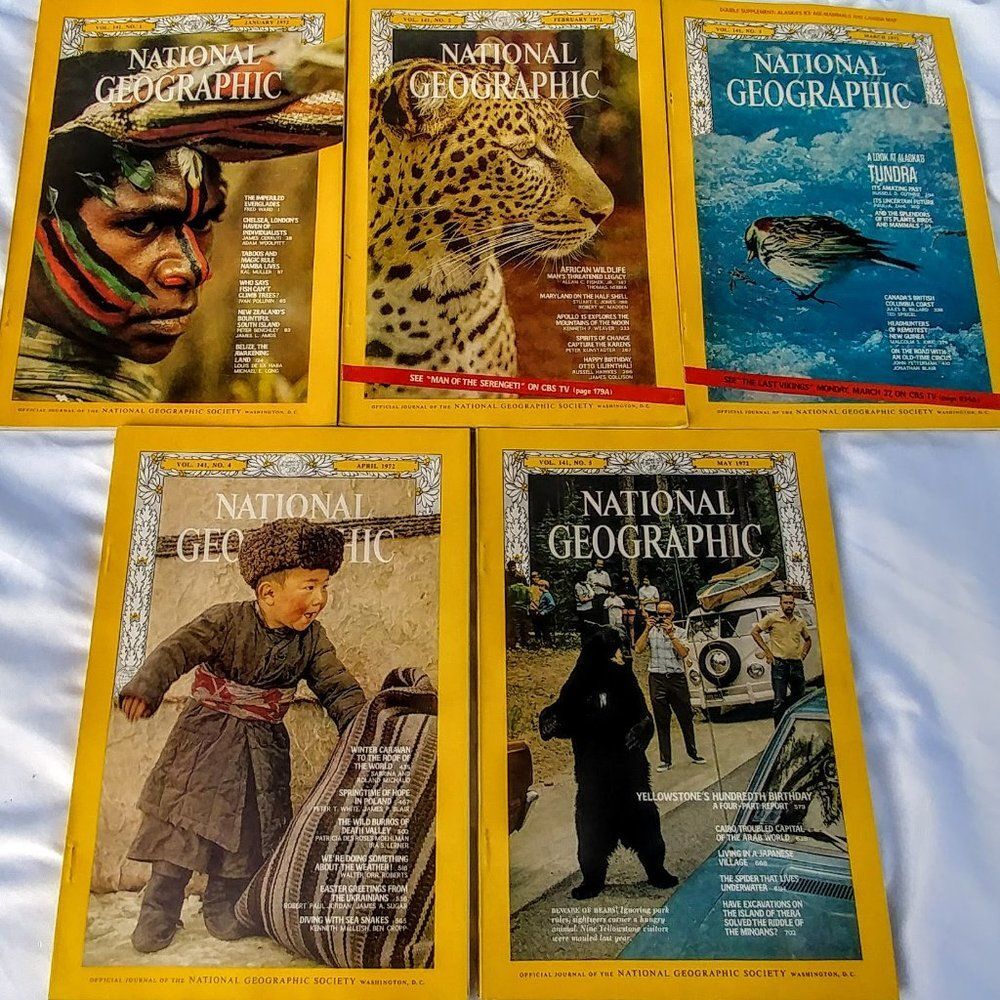 Bundle of (5) 1972 National Geographic magazines